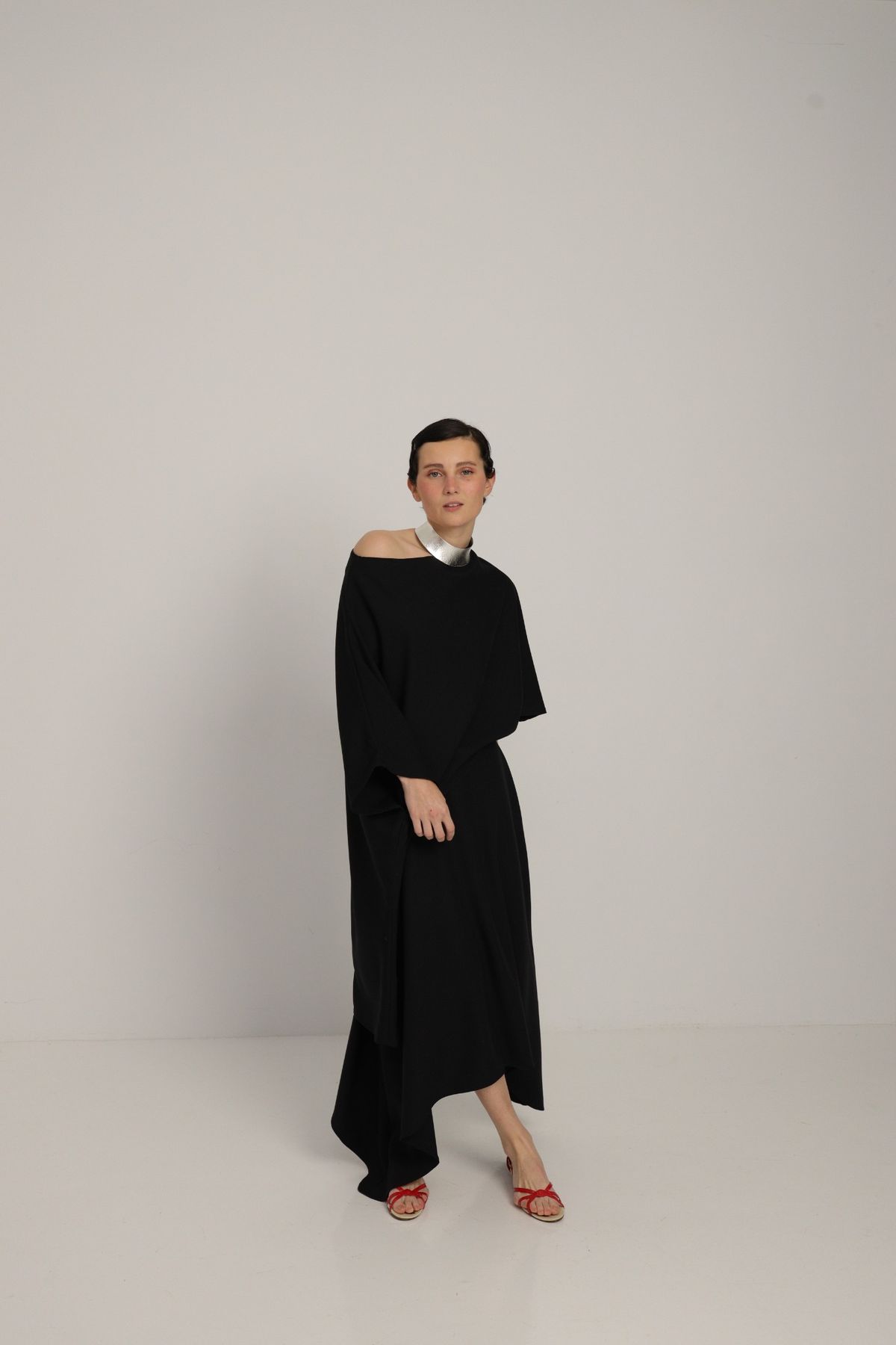 TOP | LOYAL | BLACK